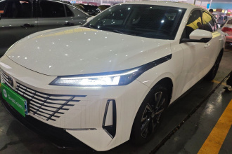 长安 逸动 2025款 蓝鲸 1.5T 500Bar尊贵型