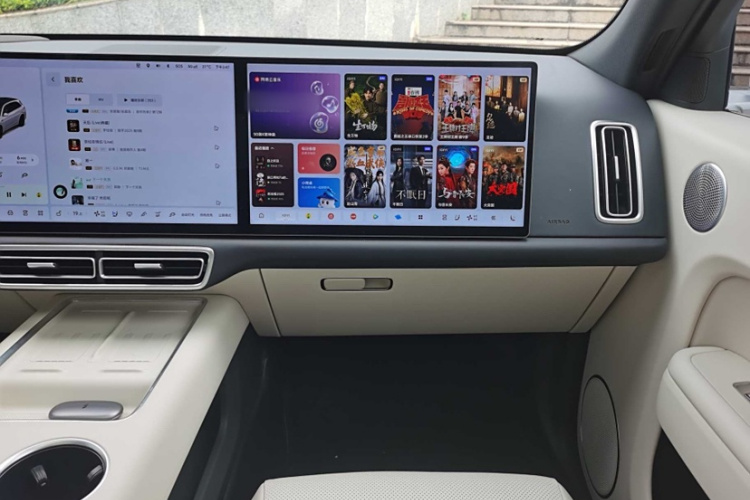 理想汽车 理想L7 2024款 Ultra中控内饰7011