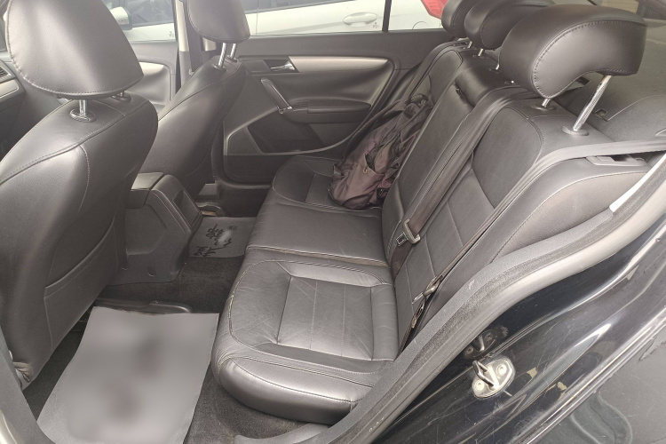 大众 朗逸 2013款 改款经典 1.6L 自动舒适版中控内饰7002