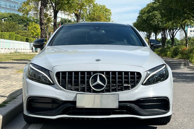 奔驰C级(进口) 2018款 C 200 轿跑车车身外观6002