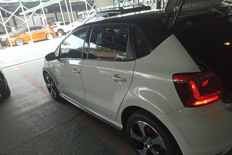 大众 Polo 2016款 1.4TSI GTI车身外观4