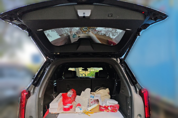 凯迪拉克XT6 2022款 2.0T 七座两驱豪华型中控内饰23