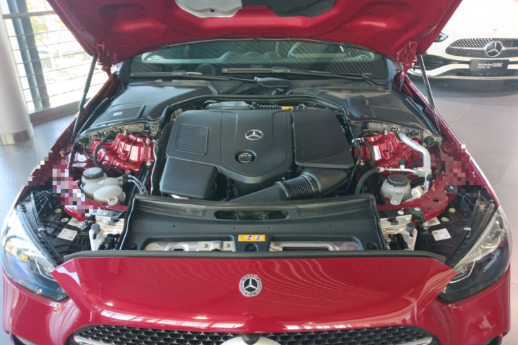 奔驰C级 2024款 C 200 L 运动版机舱底盘24