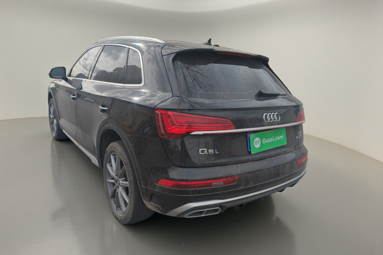 奥迪Q5L 2022款 改款 45T 豪华动感型车身外观5