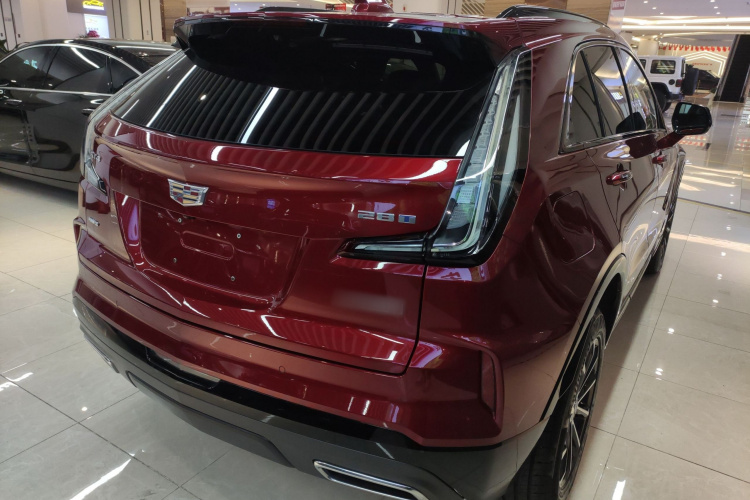 凯迪拉克XT4 2024款 28T 四驱豪华型车身外观7