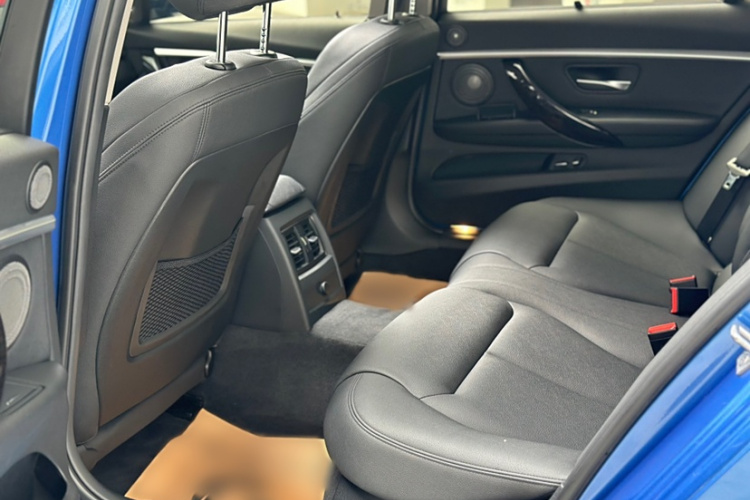 宝马3系 2018款 320Li M运动曜夜版中控内饰7009