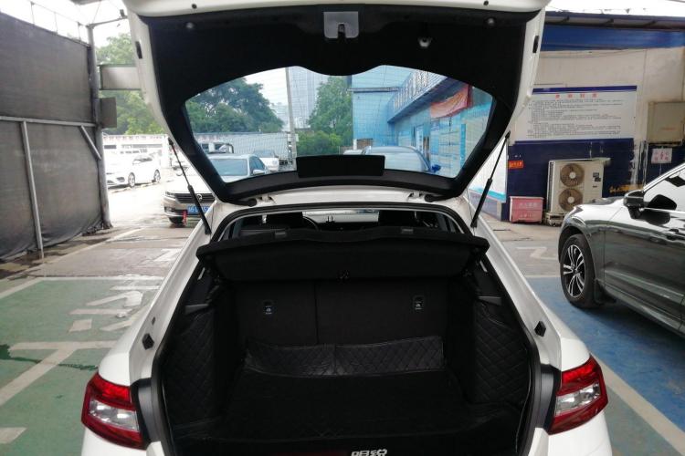 斯柯达 明锐 2020款 1.5L 自动智行豪华版局部细节23