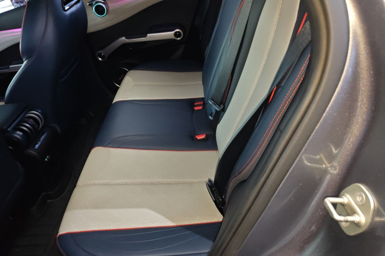 比亚迪 元PLUS 2022款 510KM 旗舰型中控内饰21