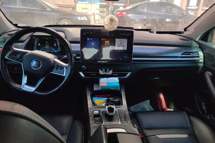 比亚迪 秦Pro新能源 2018款 EV500 智联领耀型中控内饰12