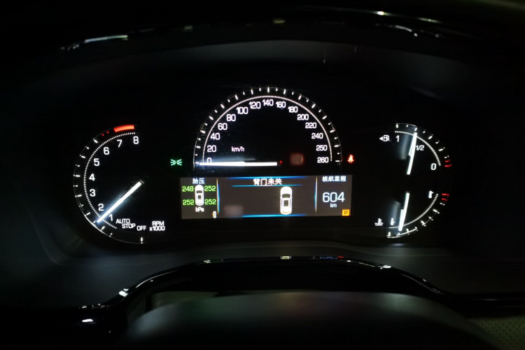 凯迪拉克XT5 2017款 周年庆版 28T 四驱豪华型局部细节14