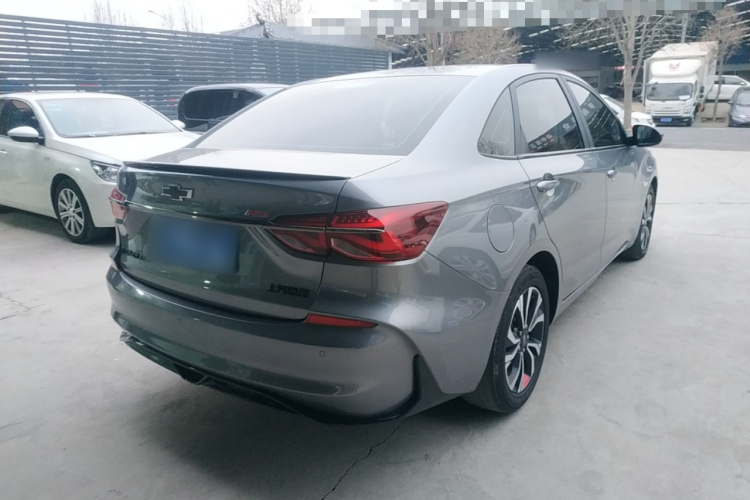 雪佛兰 科鲁泽 2020款 轻混 RS 330T 自动畅快版车身外观6005