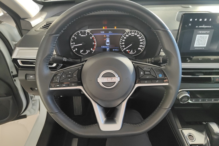 日产 天籁 2022款 2.0T XL 进享版中控内饰13