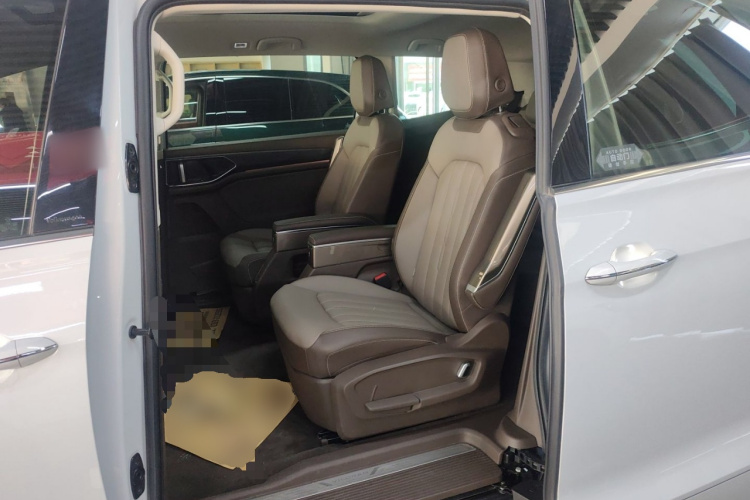 大众 威然 2024款 330TSI 豪华版中控内饰21