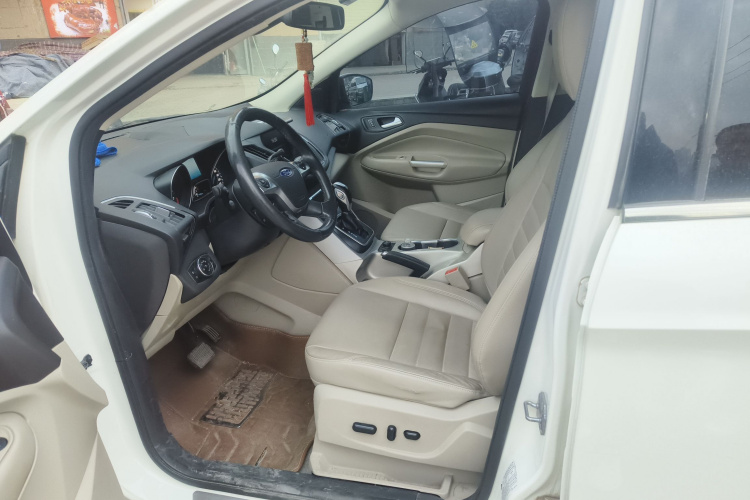 福特 翼虎 2013款 1.6L GTDi 四驱精英型局部细节19