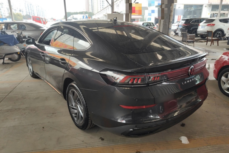 大众 2024款 凌渡L 200TSI DSG潮辣版车身外观6003