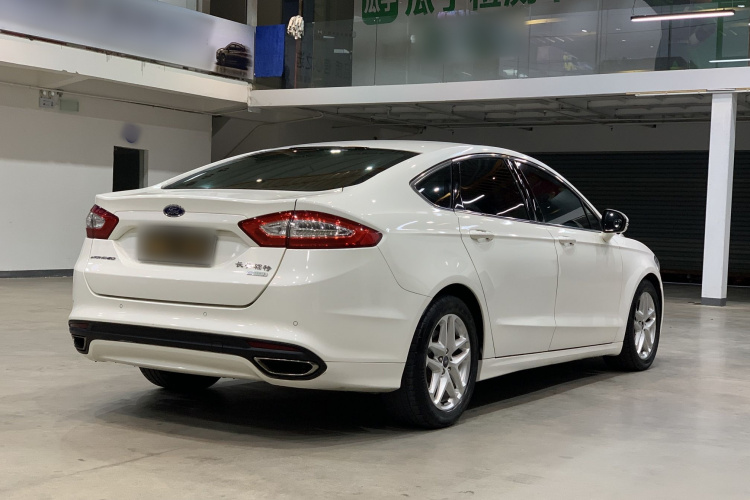 福特 蒙迪欧 2013款 1.5L GTDi180时尚型车身外观6006