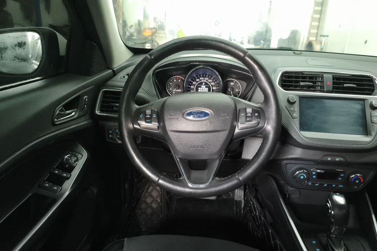 福特 福睿斯 2019款 改款 1.5L 自动悦享型 国VI中控内饰13