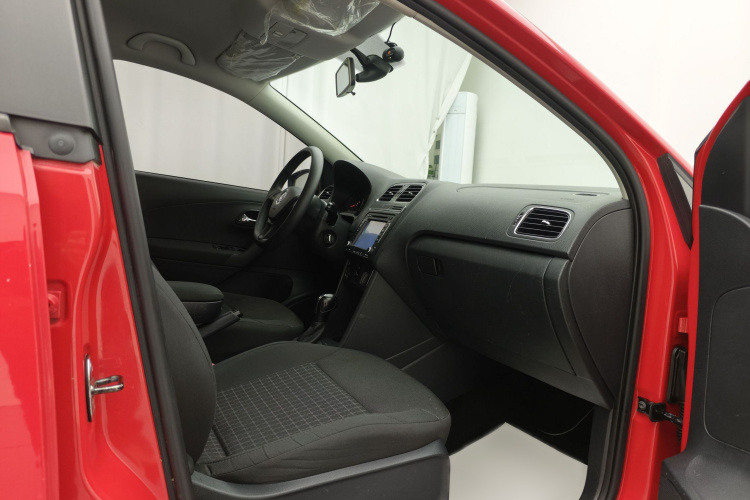 大众 Polo 2014款 1.4L 自动舒适版中控内饰7004