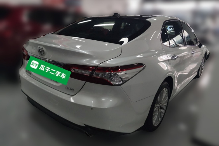 丰田 凯美瑞 2018款 2.5G 豪华版车身外观7