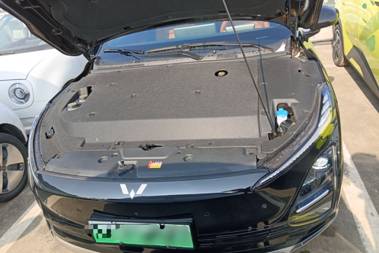 五菱汽车 五菱星光 2025款 610km 智能旗舰型机舱底盘24