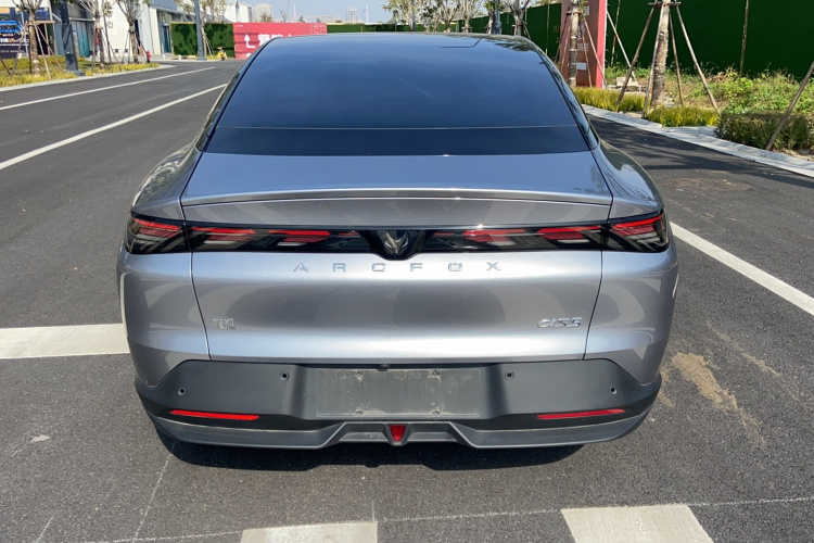 ARCFOX极狐 极狐 阿尔法S5 2024款 708MAX 200kW车身外观6004