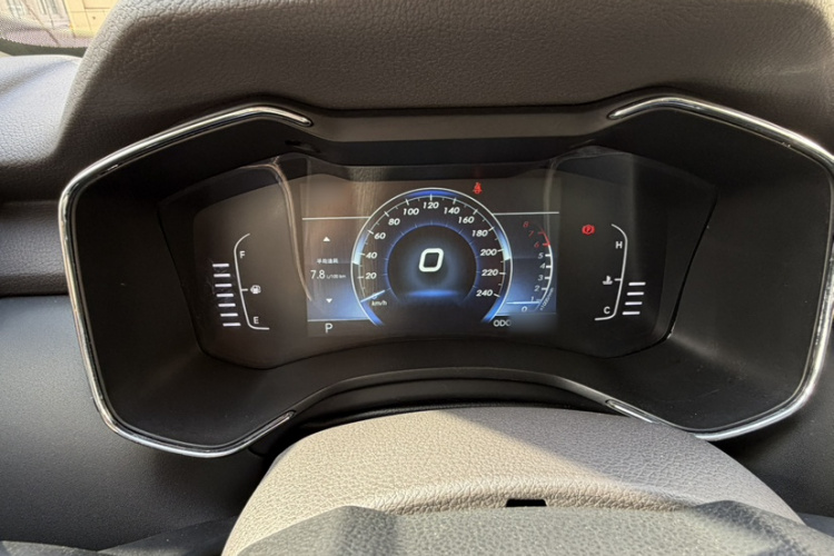 北汽昌河Q7 2018款 1.5T CVT精英型局部细节14