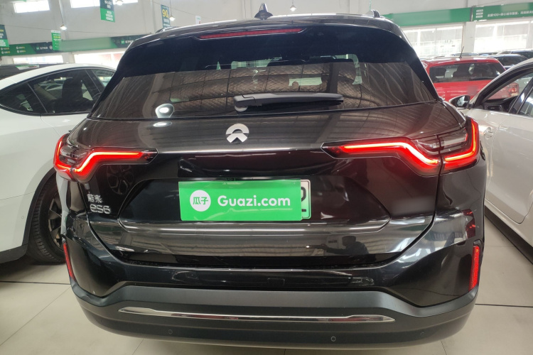 蔚来ES6 2022款 75kWh 运动版车身外观6004