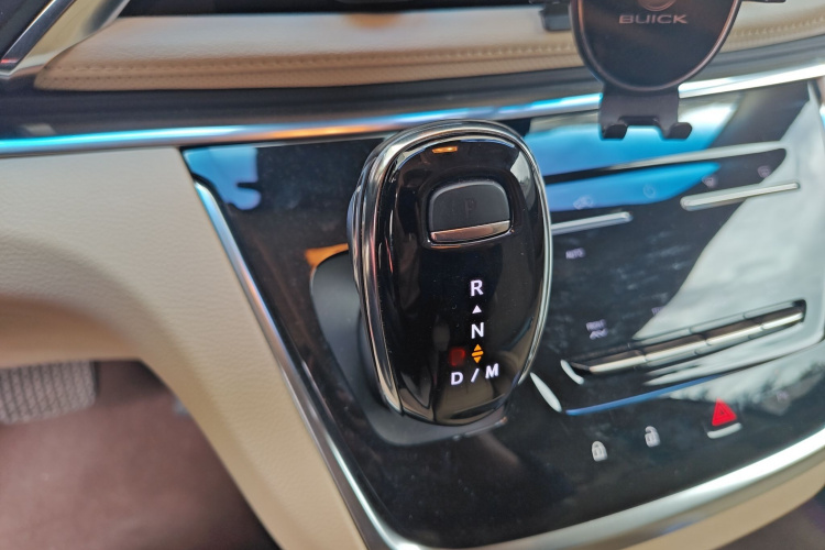 别克GL8 2023款 改款 陆上公务舱 豪华型局部细节18