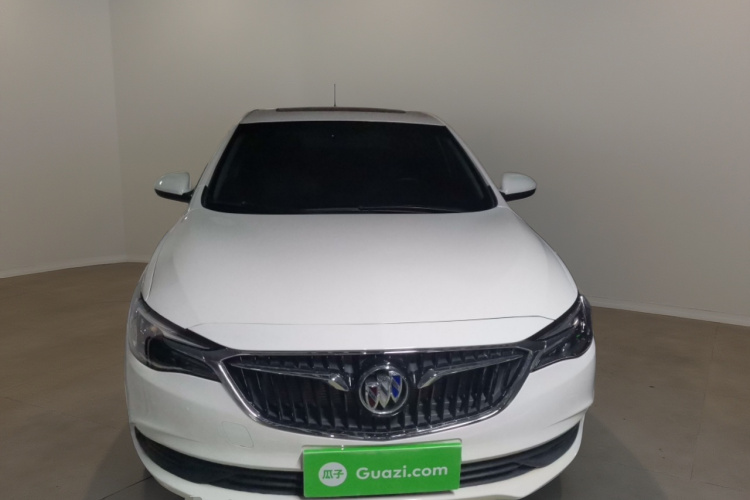 别克 英朗 2021款 改款 典范 1.5L 自动精英型车身外观2