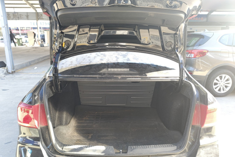 大众 桑塔纳 2019款 1.5L 手动风尚版 国VI局部细节23