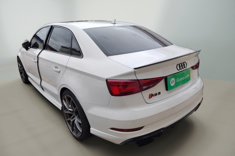 奥迪RS 3 2017款 RS 3 2.5T Limousine车身外观5