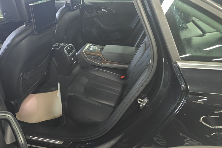 奥迪A6L 2014款 50 TFSI quattro 豪华型中控内饰7005