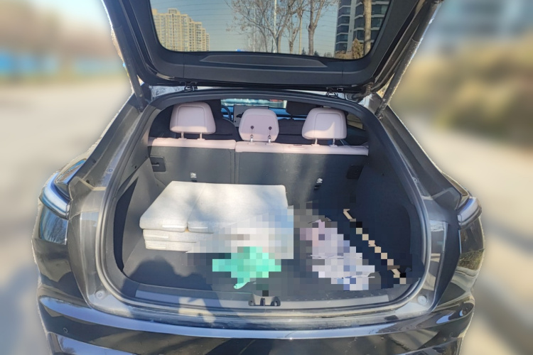 乐道L60 2024款 60kWh 后驱版中控内饰23