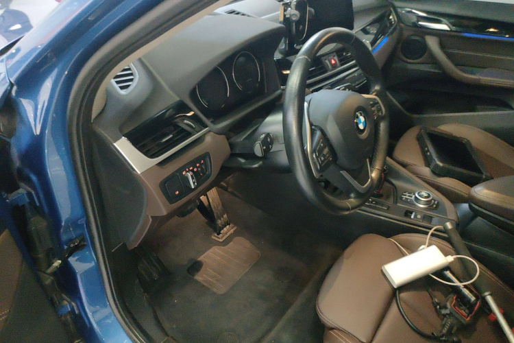 宝马X1 2020款 sDrive25Li 领先型中控内饰20