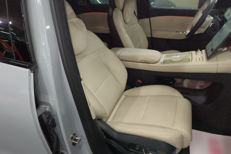 蔚来ES6 2023款 75kWh局部细节41