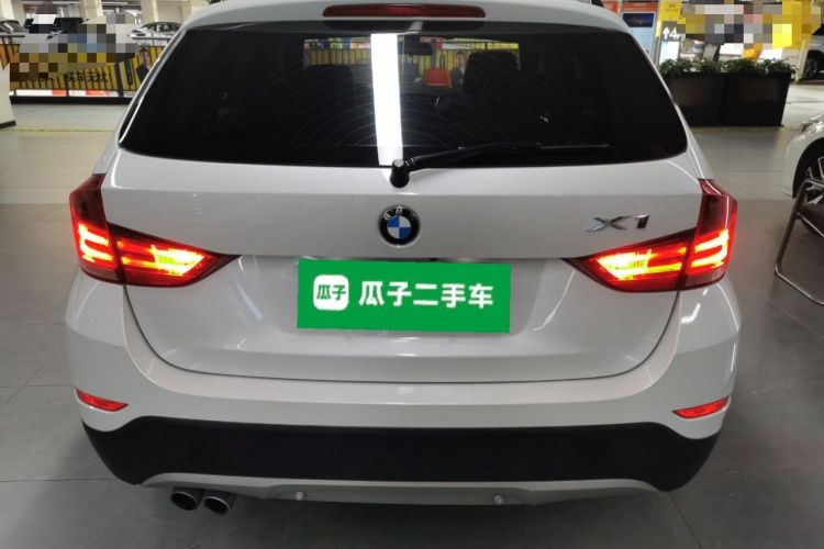 宝马X1 2015款 sDrive18i 时尚晋级版车身外观6
