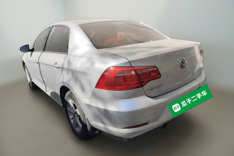 大众 宝来 2014款 1.6L 自动时尚型车身外观5