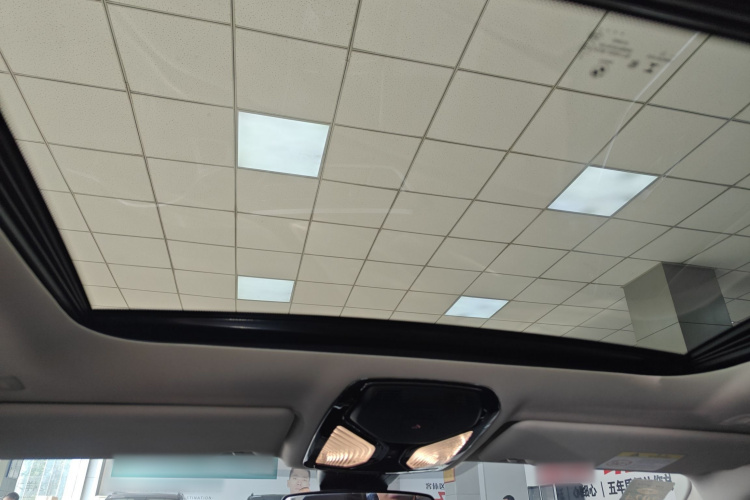 宝马3系 2022款 325Li M运动套装中控内饰22