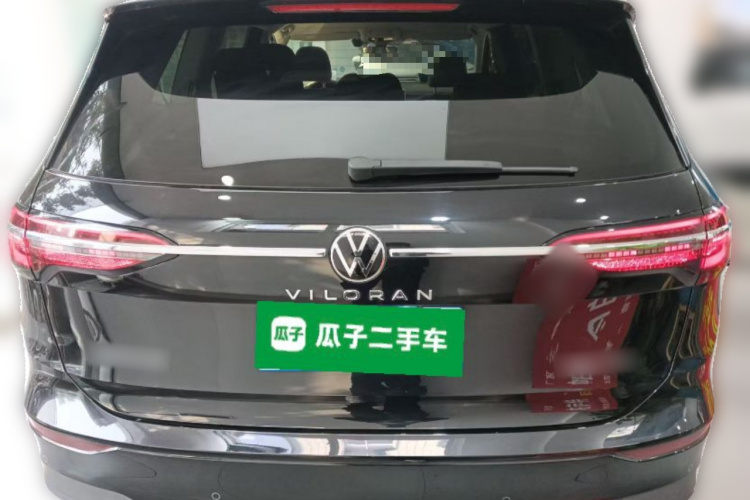 大众 威然 2024款 380TSI 尊驰版车身外观6