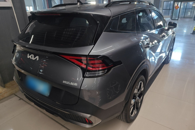 起亚 狮铂拓界 2023款 2.0T 两驱尊贵版车身外观6005