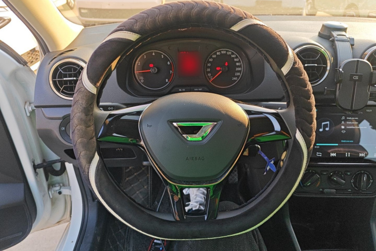 捷达VA3 2019款 1.5L 手动进取版中控内饰13