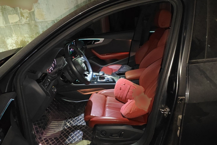 奥迪A4L 2023款 40 TFSI 豪华动感型局部细节19