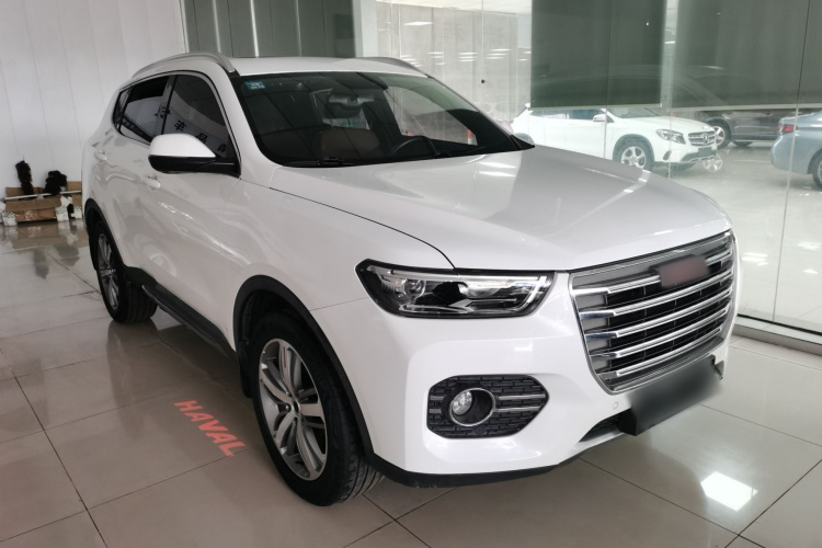 哈弗H6 2017款 红标 2.0T 自动两驱智尚型车身外观3