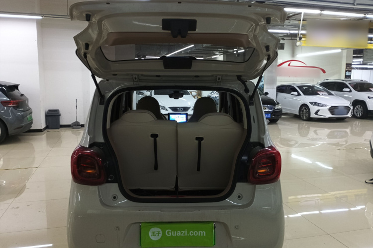 五菱汽车 宏光MINIEV 2025款 四门版 进阶款机舱底盘23