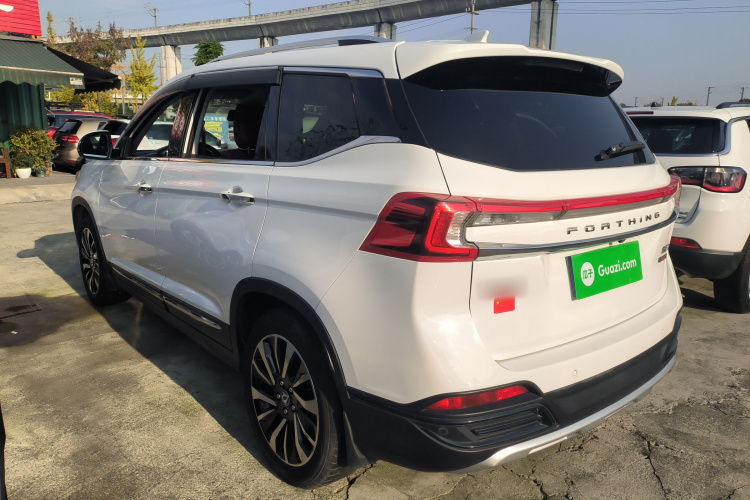 东风风行 风行T5 2018款 300T DCT智享型车身外观6005