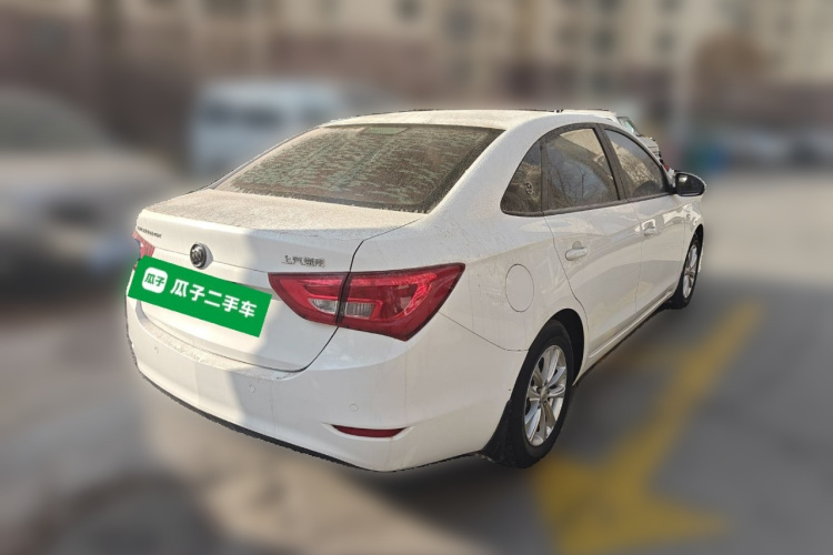 别克 英朗 2017款 15N 手动进取型车身外观7