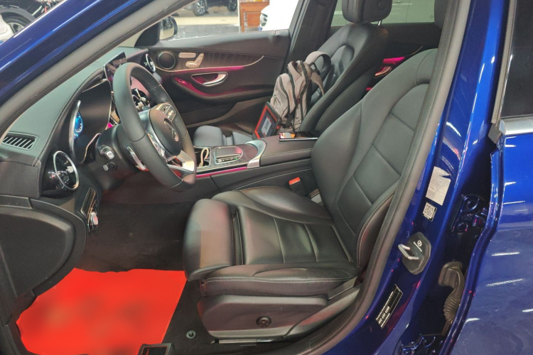 奔驰C级 2021款 C 260 L 运动版中控内饰19