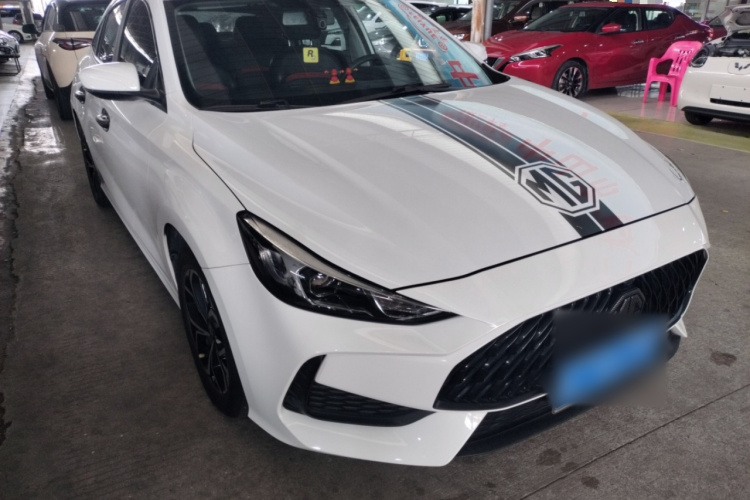 名爵 MG5 2021款 180DVVT CVT青春风尚版车身外观3