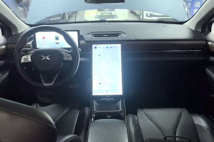 小鹏P5 2022款 460E+中控内饰7002
