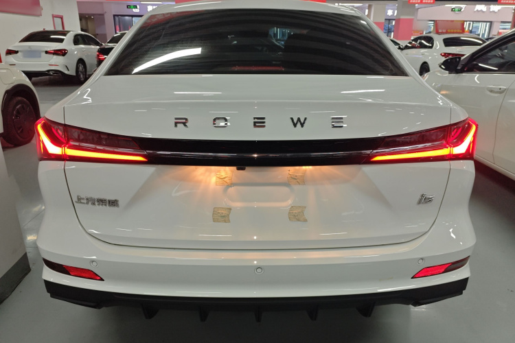 荣威i5 2026款 1.5L CVT豪华版车身外观6